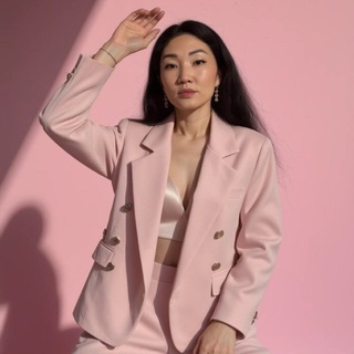 Логотип @svetlanatkhay - Svetlana Tkhay graphic designer | AI-creator