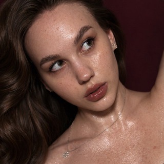 Логотип @svetlenaaa - Свет твоих очей