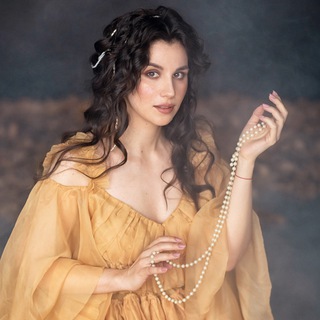 Логотип @svetloles - Анастасия Родзевич 🌿 Светлолесье 🌿 колдовское фэнтези