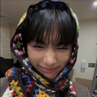 Логотип @taesansshop - taesan's shop 🗻