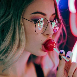 Логотип @taktamusic - داستانکده