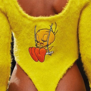 Логотип @talahasya - Лук в песочницу