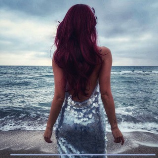 Логотип @tales4brokenhearts - Сказки разбитых сердец