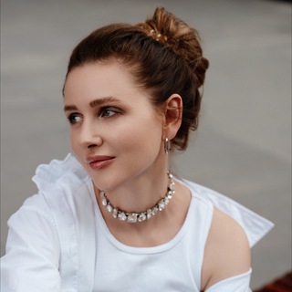 Логотип @tallgirlstyle - Вид сверху