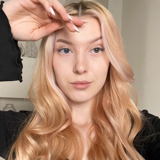 Логотип @tallinasha - tallinasha | про reels & блогинг |