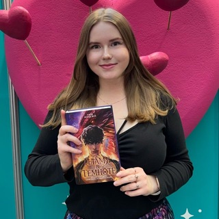 Логотип @tania_nordsway - Таня Нордсвей 💜 Автор