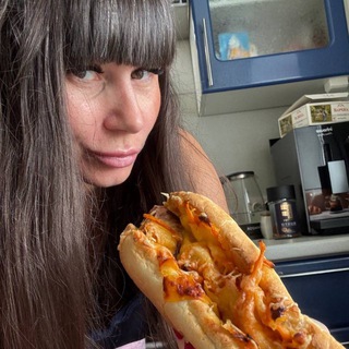 Логотип @tanysha_znaet - ВКУСНЫЙ БЛОГ