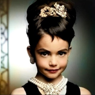 Логотип @tarakanovaanna - «ЗаЩеку!»