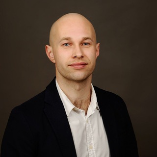 Логотип @taranenko_oleg - Риэлтор Олег Тараненко