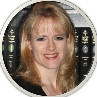 Логотип @tararossdailyhistory - Tara Ross: This Day in History
