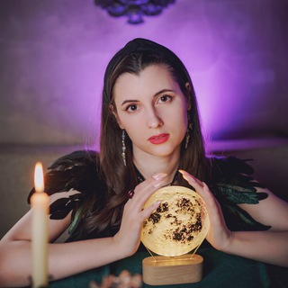 Логотип @taro_darias - Таро и звёзды