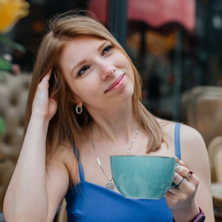 Логотип @taro_house_of_cards - Исследуй Себя