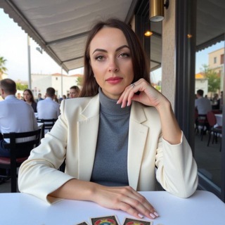 Логотип @tarolog_osmanova - Таролог Надежда Османова