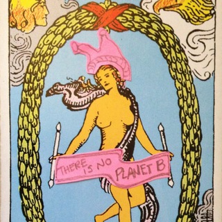 Логотип @tarovsim - таро в смехах и мемах