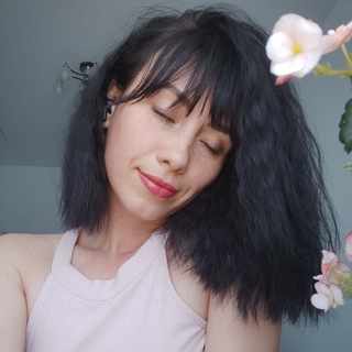 Логотип @tashadeeva_about - Таша Деева о Жизни 🌀