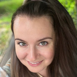 Логотип @tatichapl - Ясное с Татьяной Чапл