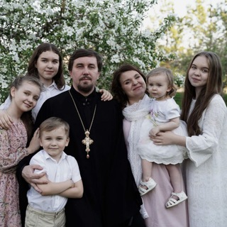 Логотип @tatusvadim - SUTAT (ТАТУСЬ Вадим священник)