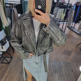 Логотип @tatyana_likeshop - Likeshop. ШОУРУМ. В наличии на заказ. Хабаровск и вся Россия. 89625853705 @SheykoTatyana