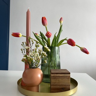 Логотип @tatyanato - территория красоты