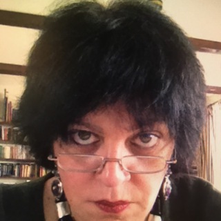 Логотип @tatyanatolstaya - Татьяна Н. Толстая