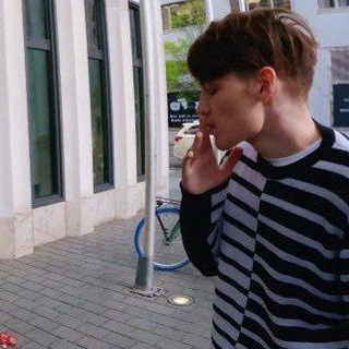 Логотип @tauflss - не сказитель, а бездарь. переехал.