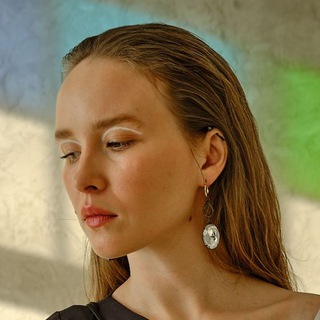 Логотип @tayaplaneta - таиная жизнь