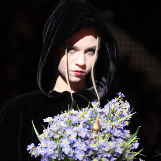 Логотип @team_sasha_trusovaaa - trudvgaaa