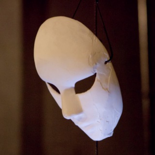 Логотип @teatrnadoskah - Мистерии в театре «На досках» С.Кургиняна