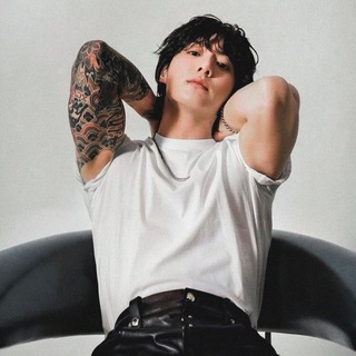 Логотип @teenrromancee - teen romance 🐾