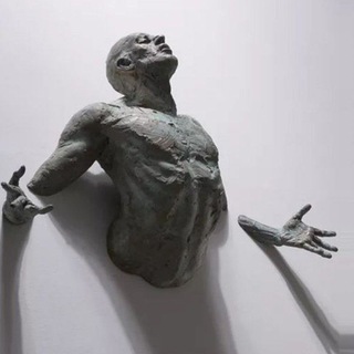 Логотип @teleskasurgut - Телесноориентированная психотерапия