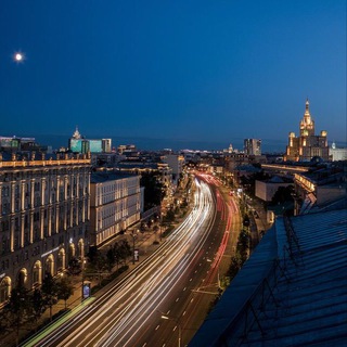 Логотип @tempusmanducare - Время есть