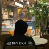 Логотип @teperaturni_cosms - 𝗰𝗼𝘀𝗺𝘀✈︎