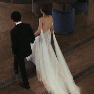 Логотип @tesamiegolosovie - ️