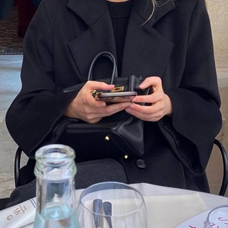 Логотип @text_emb - воплощение в текст