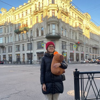 Логотип @textovichok - Капибара печатает...