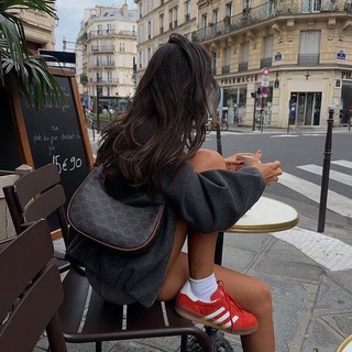 Логотип @thatismystyle - that’s my style