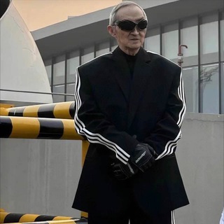 Логотип @the_suit_shop - The.suit.shop 🇺🇸🇦🇪🇪🇺🇹🇭