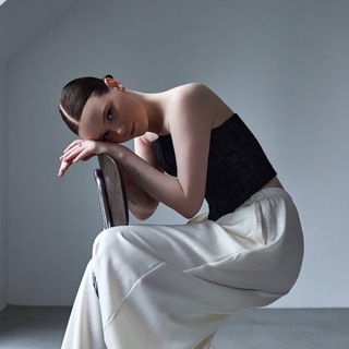 Логотип @theallmilyutina - alena mil