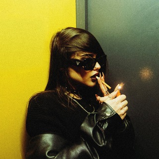 Логотип @theastrarocks - астра