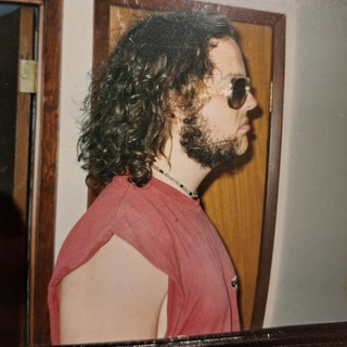 Логотип @theaureuspress - The Aureus Press