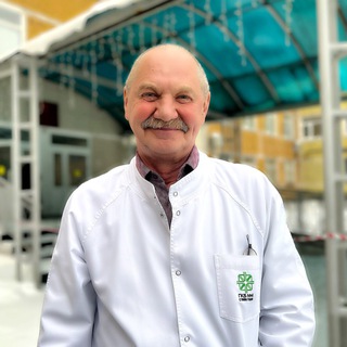 Логотип @thebestclinic4 - Великолепная Четвёрка/ Ронзин А.В.,