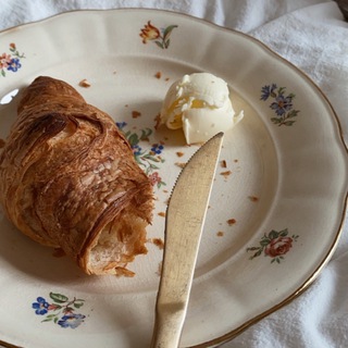 Логотип @thebrunchagency - The Brunch Agency ✨