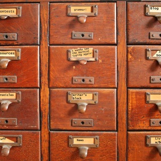 Логотип @thechw - Картотека 🗂 The CW