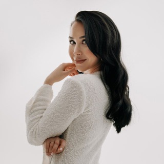 Логотип @thedailysecrets - OXANA HARITONOVA