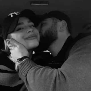 Логотип @thediarya - diary