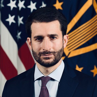 Логотип @theezracohen - Ezra A. Cohen