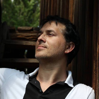 Логотип @thegilung - The Gilung