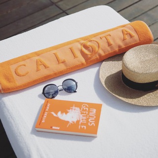 Логотип @thehappynews - Calista News 🇹🇷