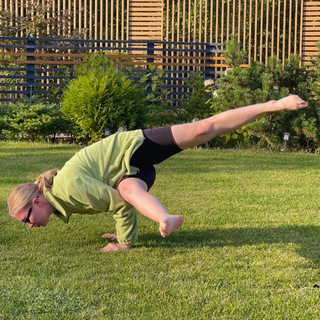 Логотип @thekateshel - Kate Shel