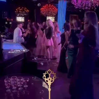 Логотип @thekey_club - Чат для обсуждения работы клуба 💬